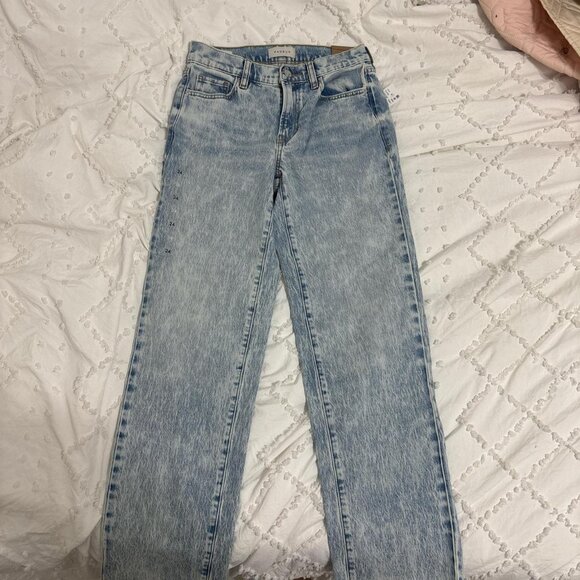 Women's Blue Jeans - Picture 1 of 3